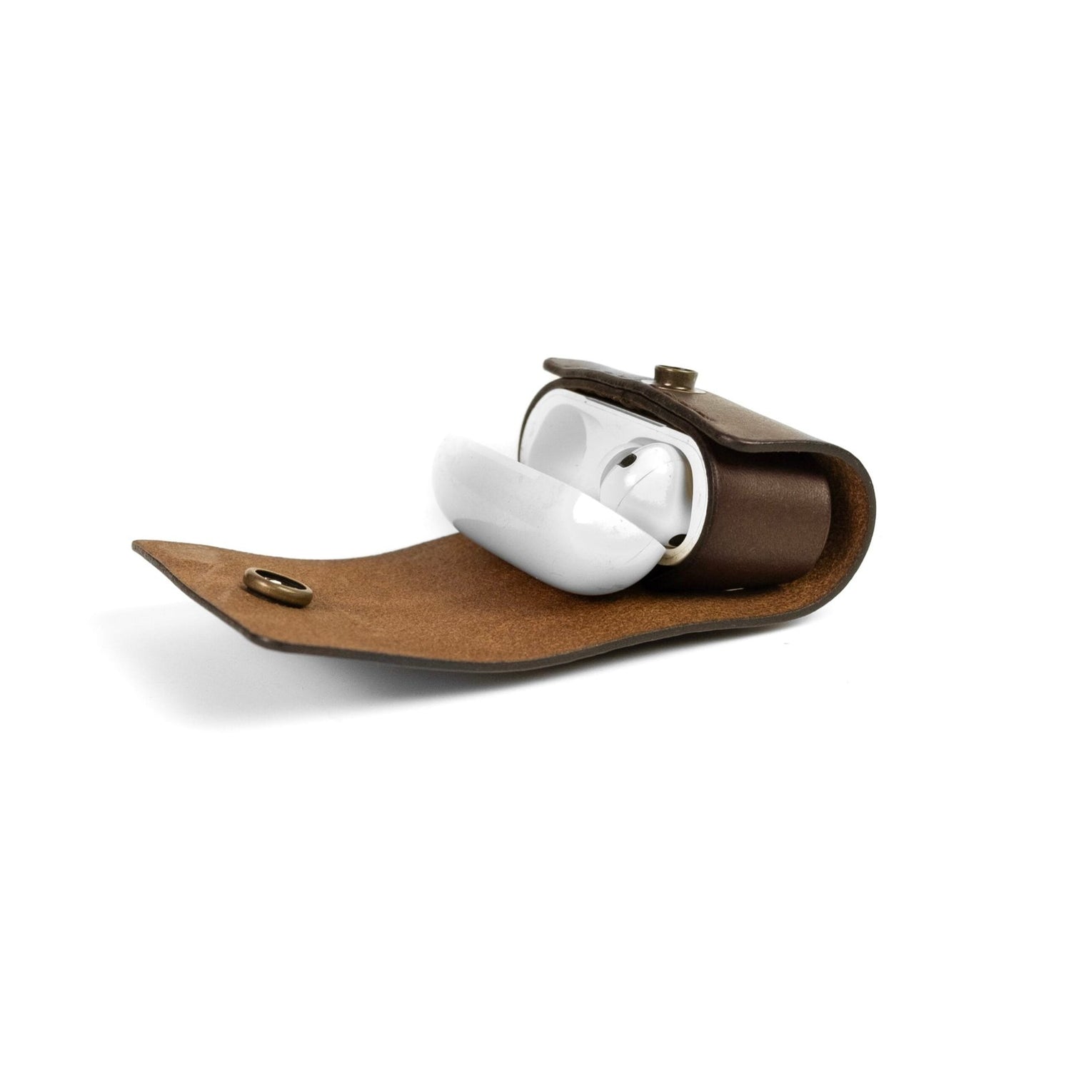 Capa de Couro AirPods Marrom, tampa aberta – DANTE Capelli
