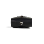 Capa de Couro AirPods Preto, terceiro still – DANTE Capelli
