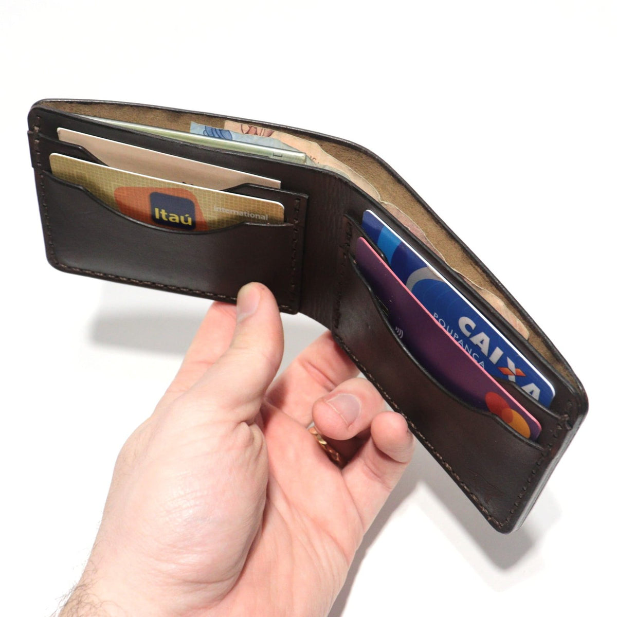 Carteira de Couro Bifold NO.5 Marrom, vista interna aberta – DANTE Capelli