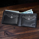 Carteira de Couro Bifold NO.5 Preta, vista interna aberta – DANTE Capelli