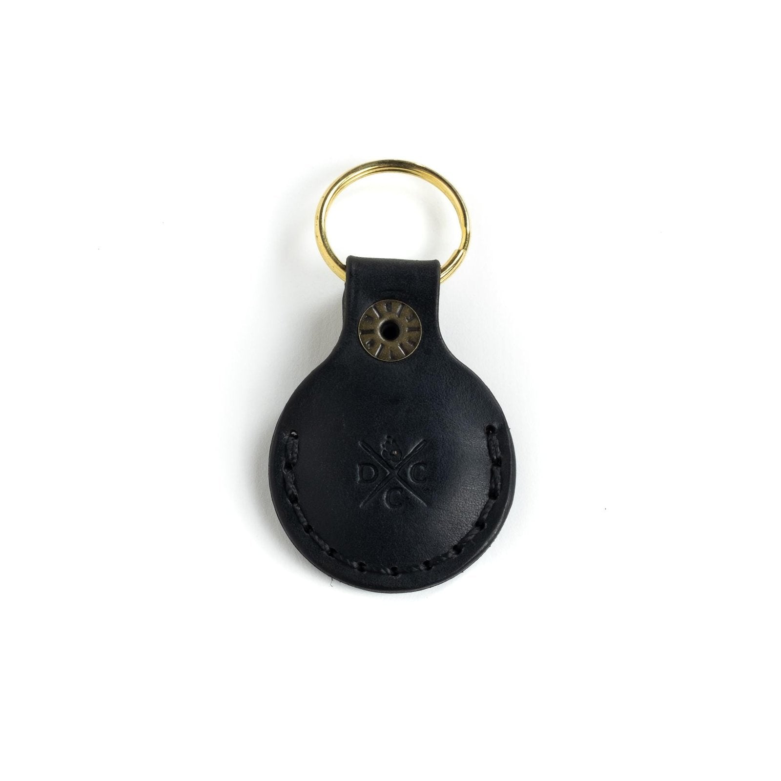 Chaveiro de Couro AIRTAG Preto, detalhe do encaixe do AirTag – DANTE Capelli