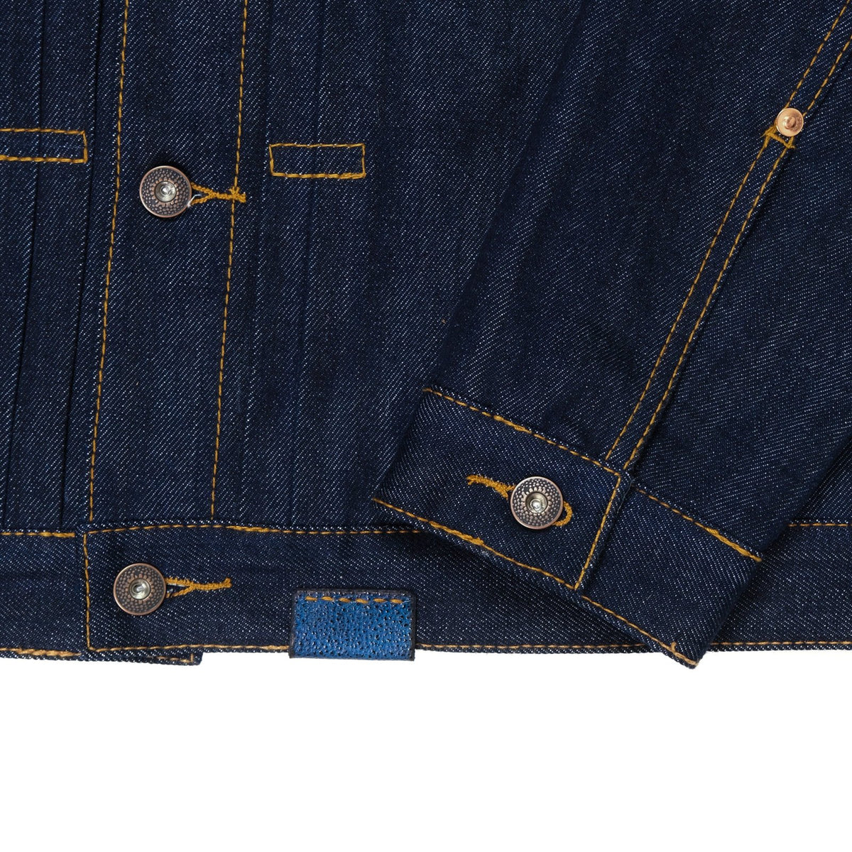 Detalhe dos botões YKK em latão da Jaqueta Jeans Selvedge Ukon – DANTE Capelli