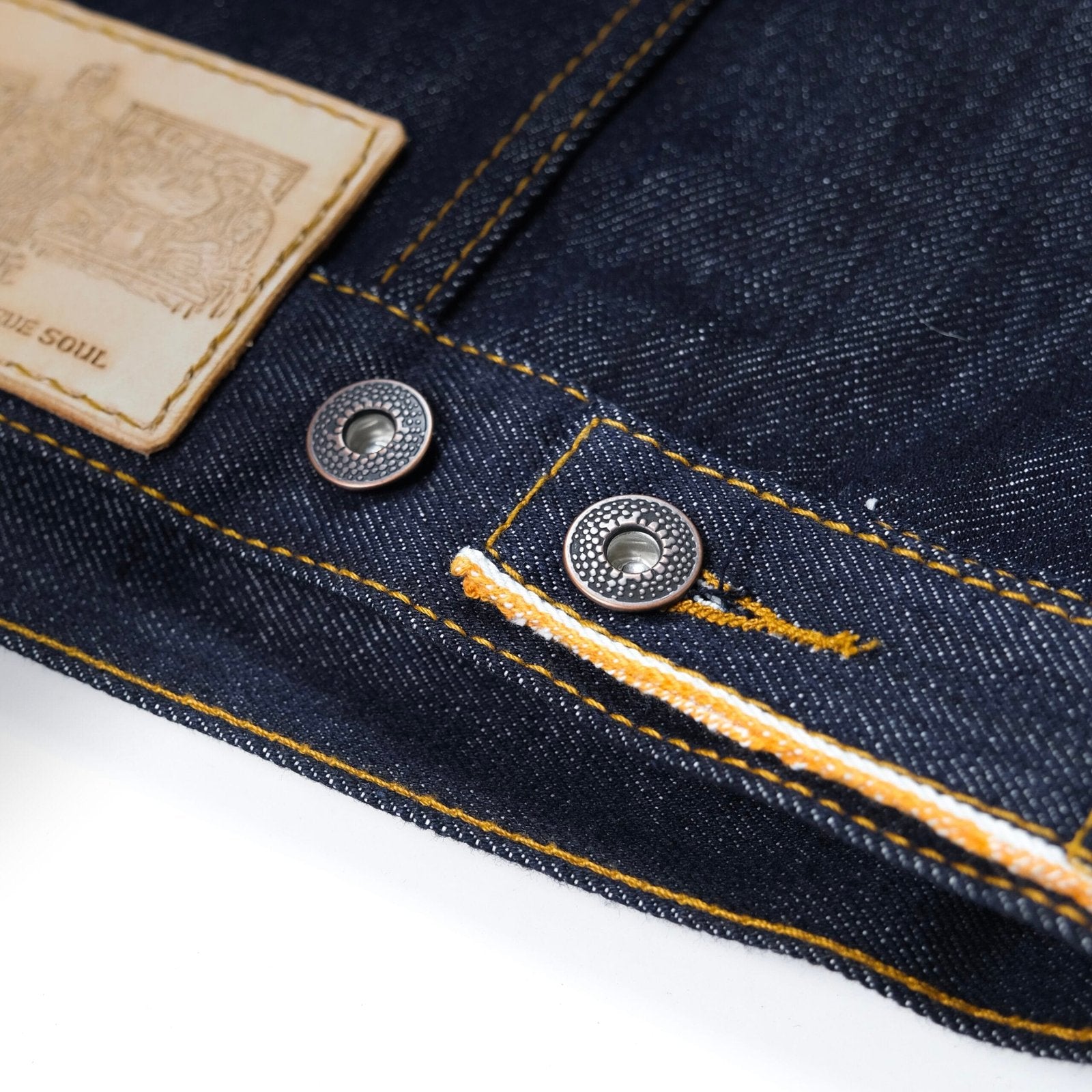 Jaqueta Jeans Selvedge Ukon em denim cru, vista traseira – DANTE Capelli