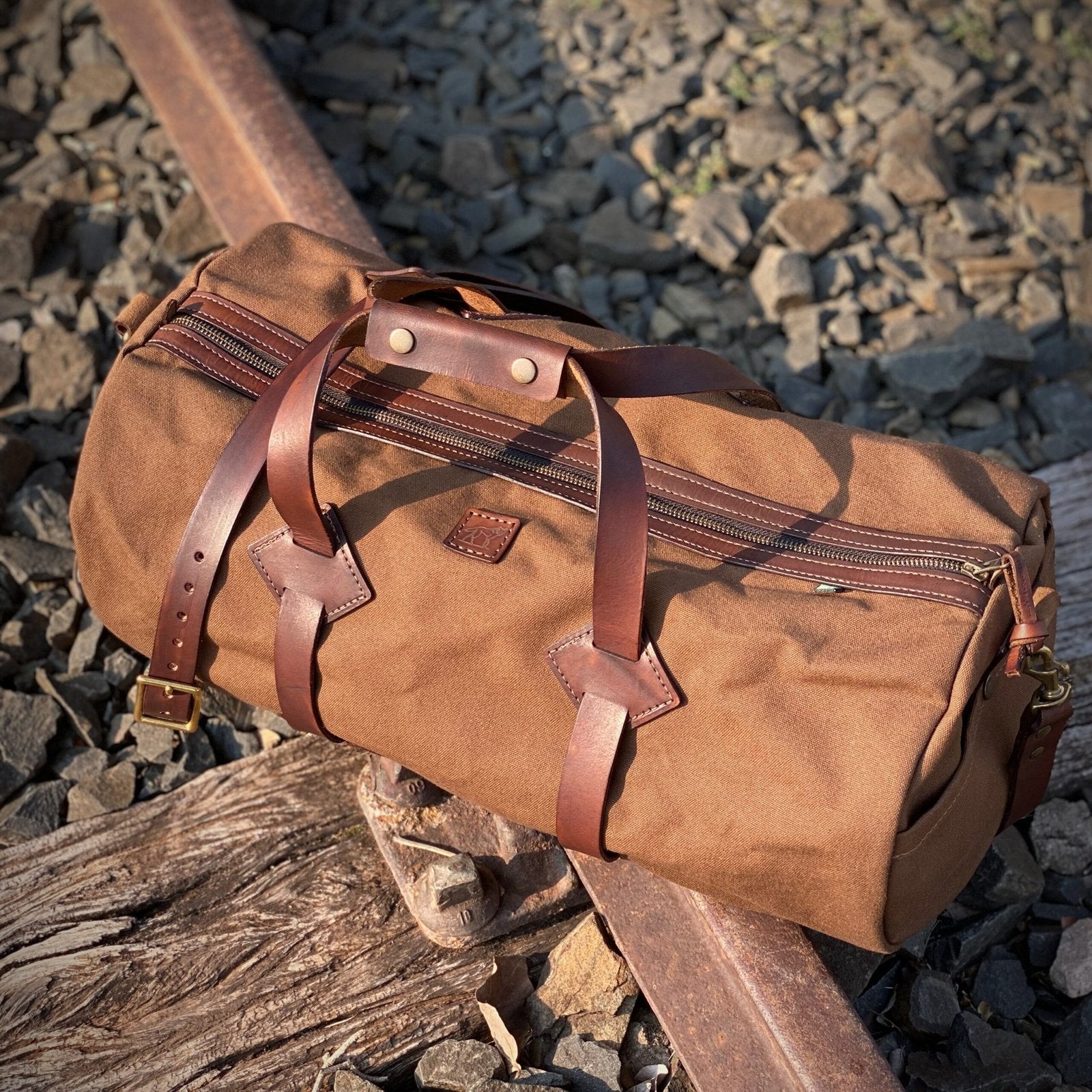 Mala Duffle Bandeirantes Marrom, segundo still – DANTE Capelli