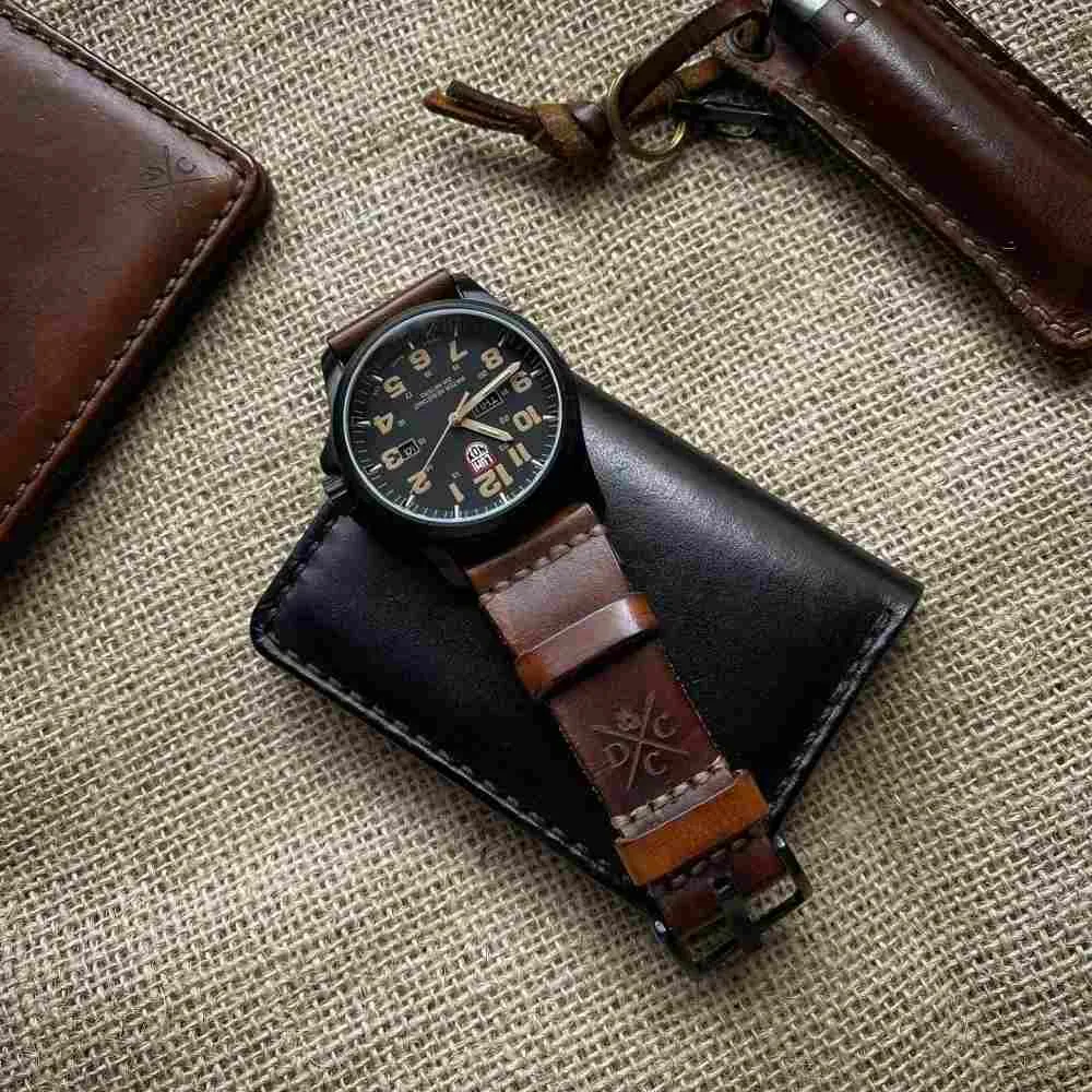 pulseira-e-relogio-de-couro