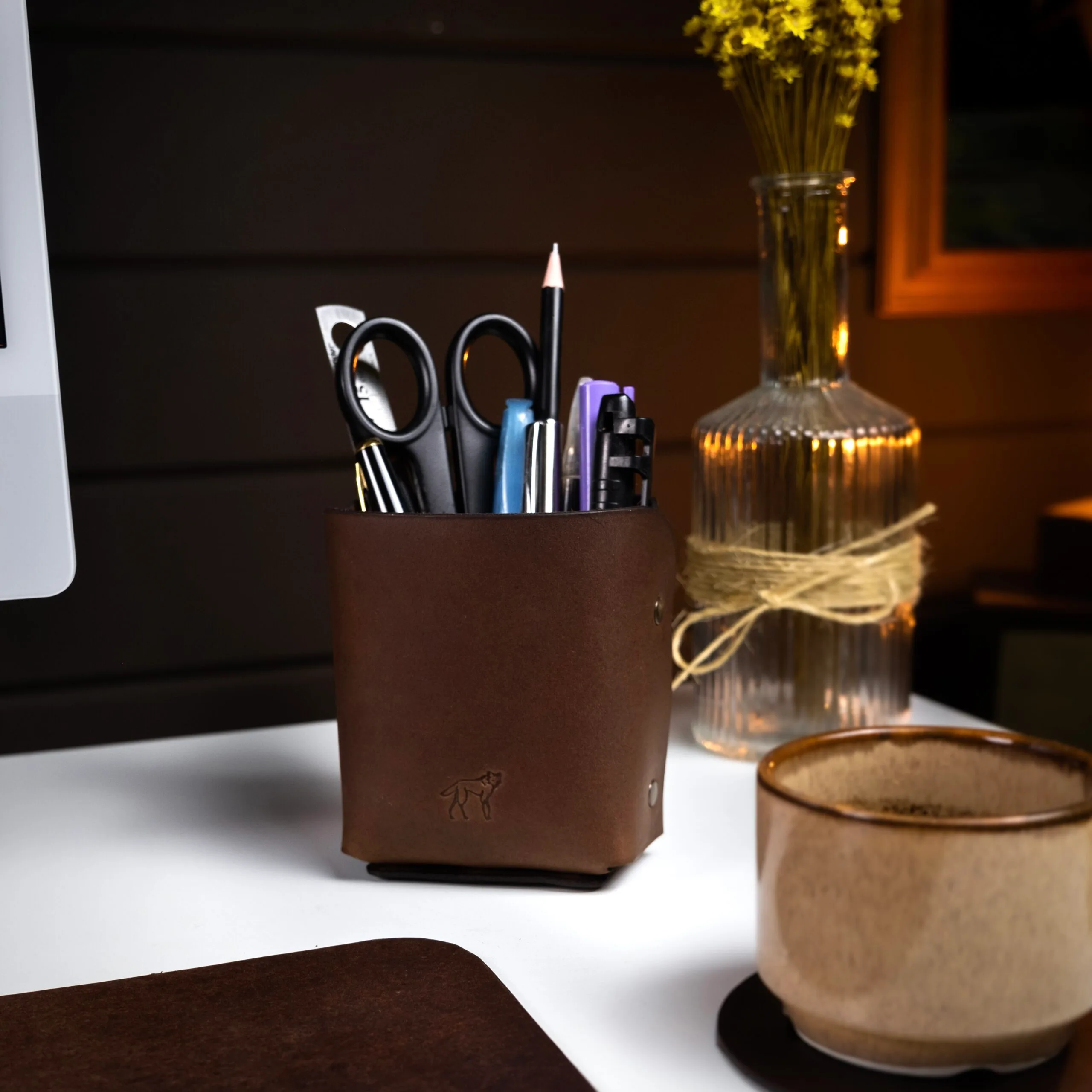 Porta-Canetas de Couro Marrom - Imagem 3