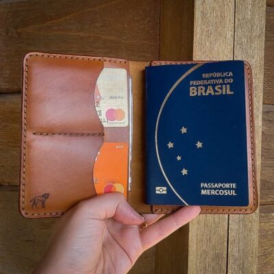 Porta Passaporte de Couro Havana
